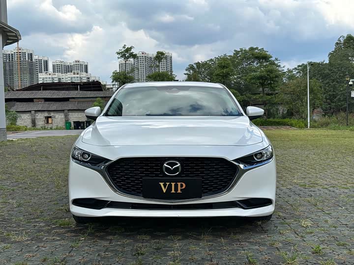 Фото 2 - Mazda 3 (Axela)