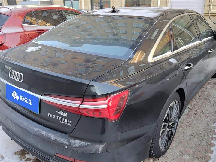 Фото 3 - Audi A6L Hybrid