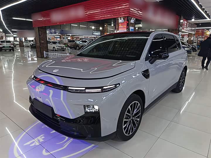 Фото 2 - Leapmotor B10