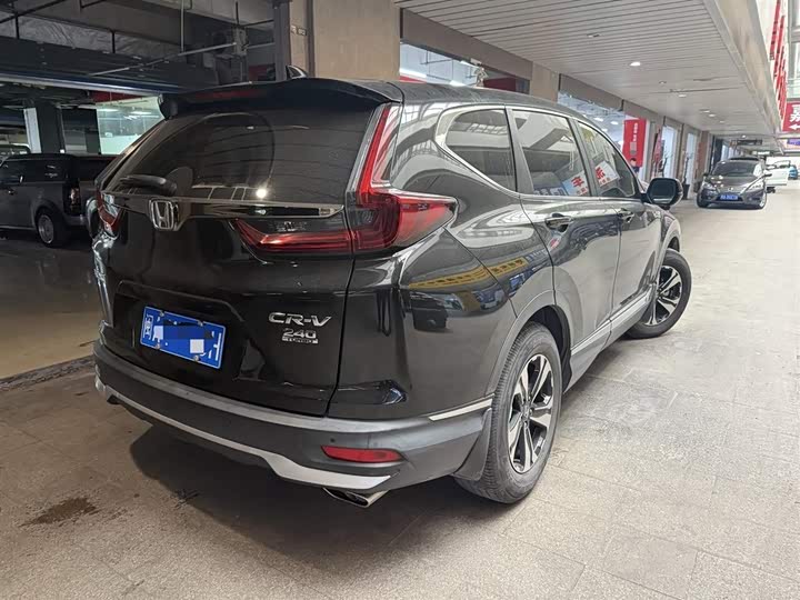 Фото 7 - Honda CR-V