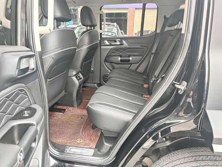 Фото 5 - Tank 300