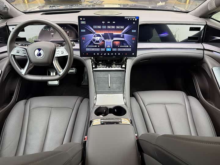 Фото 7 - Denza Z9