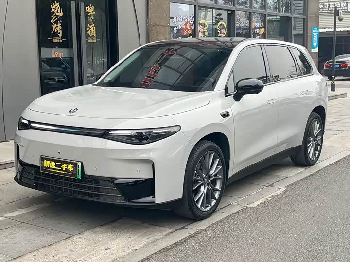 Фото 1 - Leapmotor C10