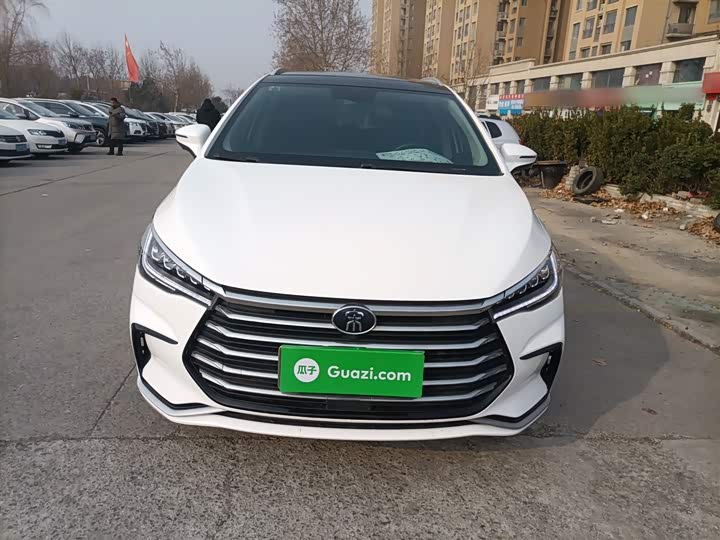 Фото 3 - BYD Song Max