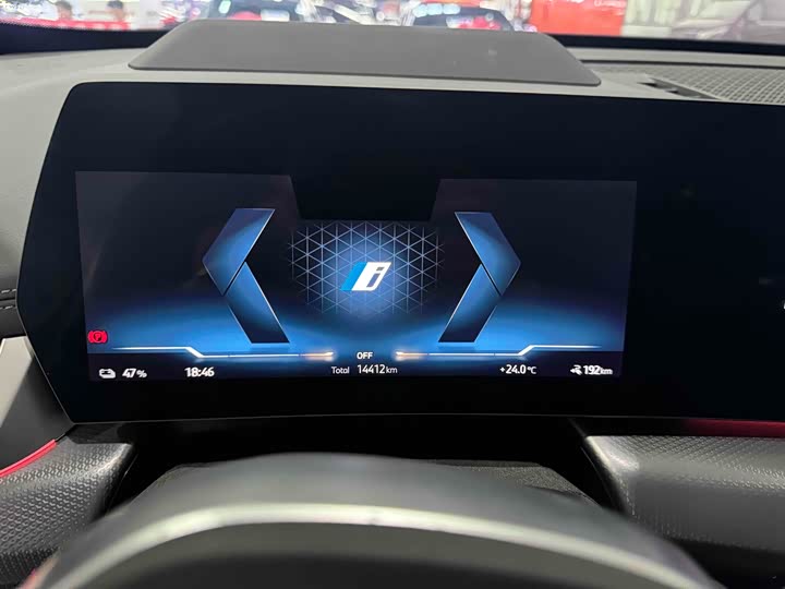 Фото 5 - BMW iX1