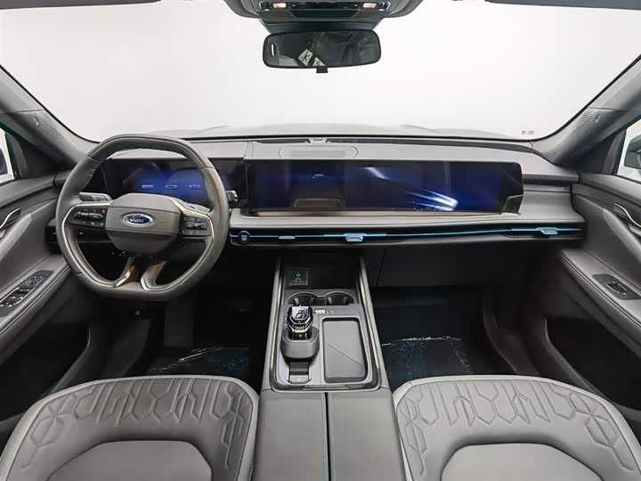 Фото 5 - Ford Edge