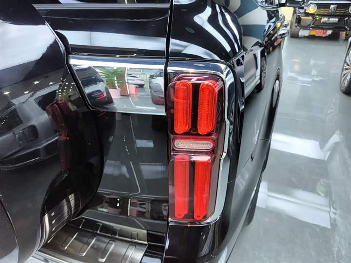 Фото 8 - Tank 500