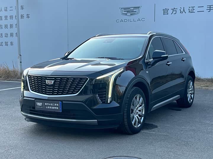 Фото 1 - Cadillac XT4