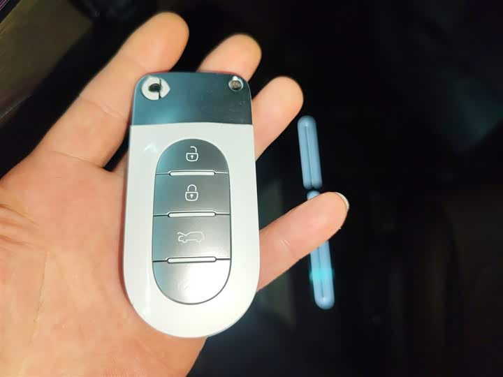 Фото 9 - Smart #5