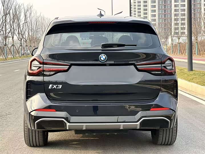 Фото 5 - BMW iX3
