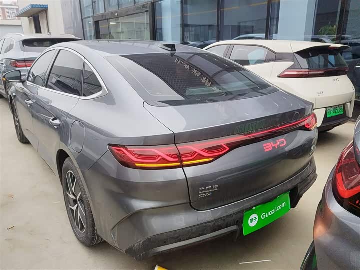 Фото 5 - BYD Qin L