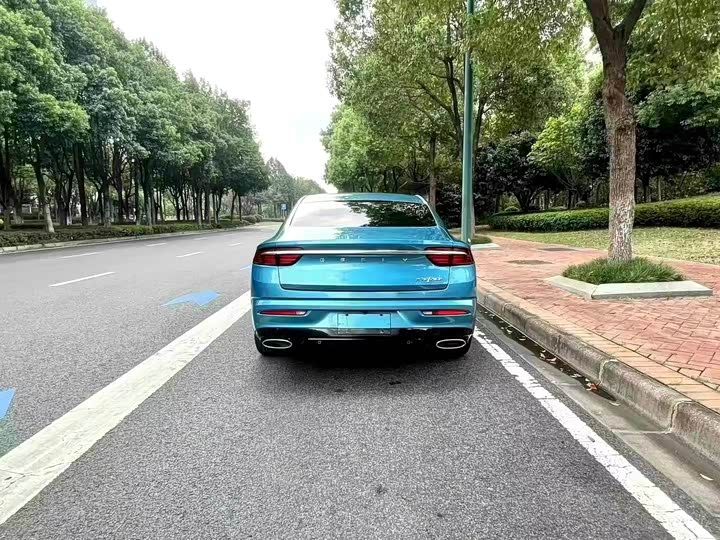 Фото 8 - Geely Preface