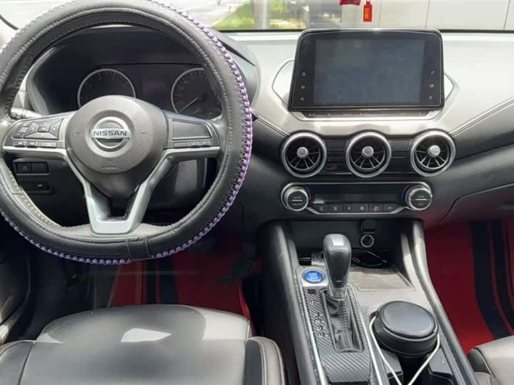 Фото 3 - Nissan Sylphy