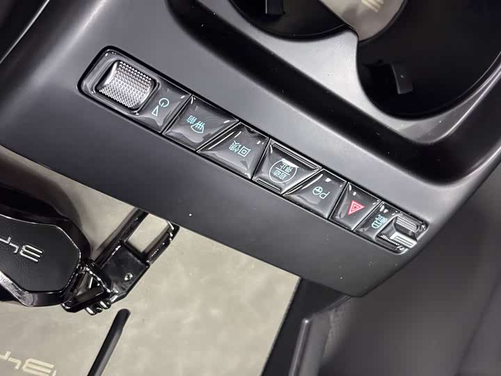 Фото 9 - BYD Qin L