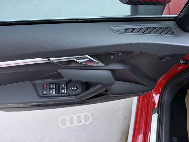 Фото 4 - Audi A3