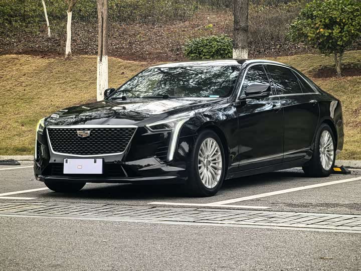 Фото 1 - Cadillac CT6