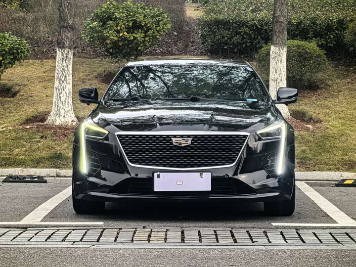 Фото 2 - Cadillac CT6