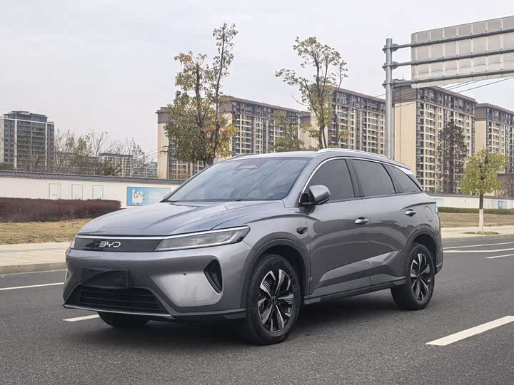 Фото 1 - BYD Sea Lion 05 DM-i Hybrid