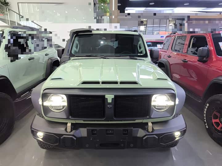 Фото 3 - Tank 300