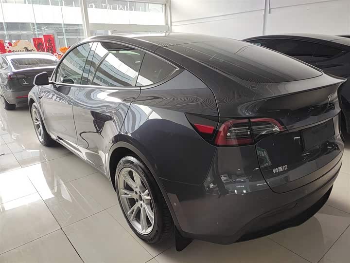 Фото 5 - Tesla Model Y