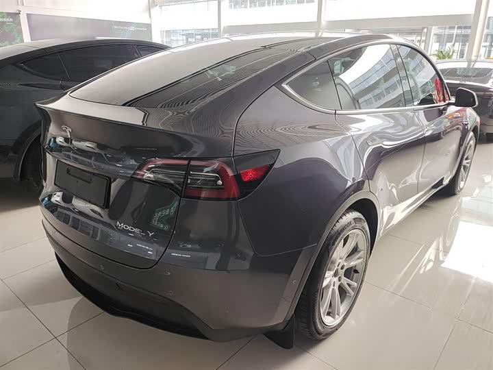 Фото 7 - Tesla Model Y