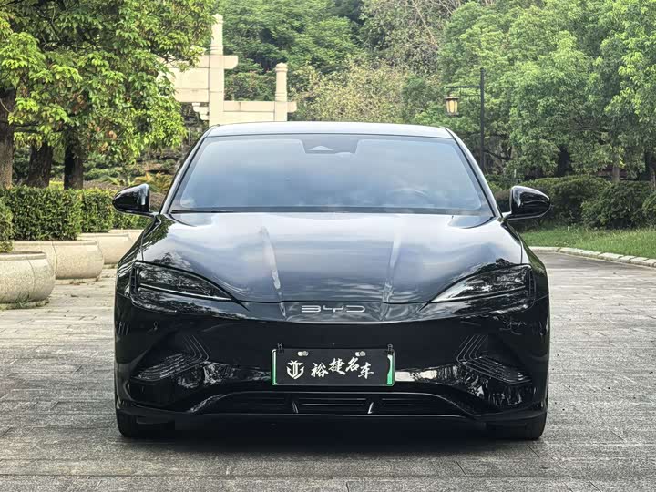 Фото 2 - BYD Seal