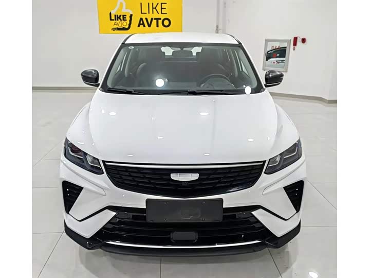 Фото 3 - Geely Coolray