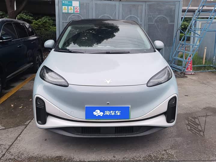 Фото 2 - BAIC Arcfox Kaola