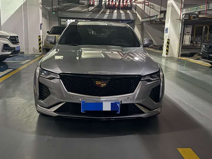 Фото 2 - Cadillac CT4
