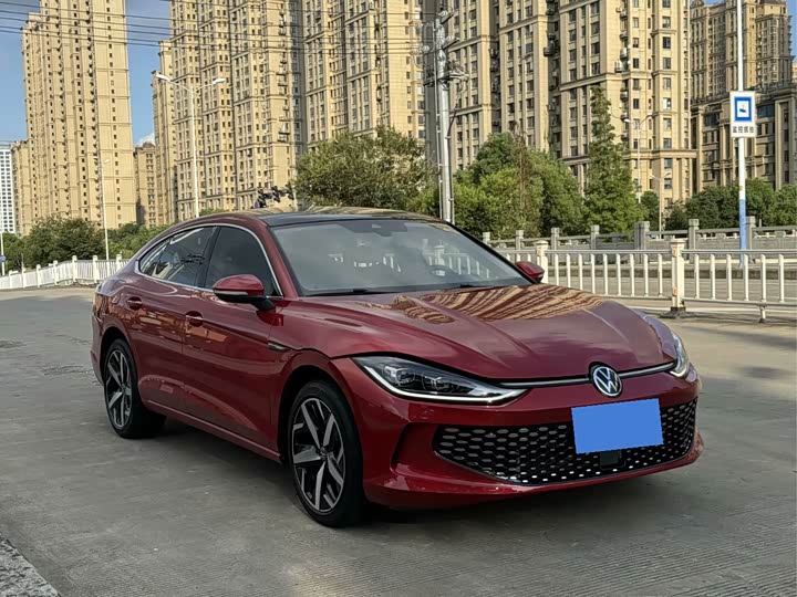 Фото 3 - Volkswagen Lamando L