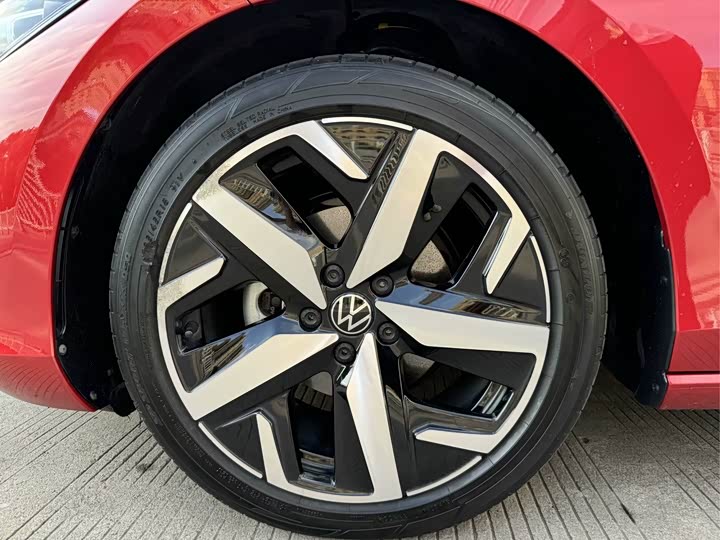 Фото 8 - Volkswagen Lamando L