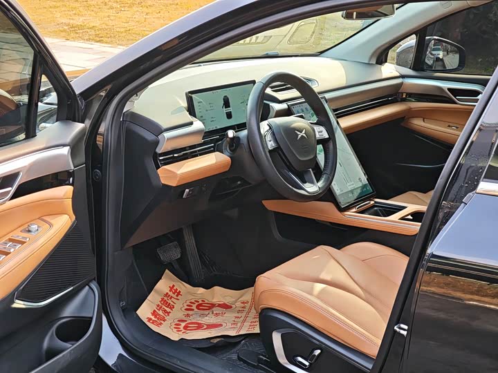 Фото 8 - XPeng P5