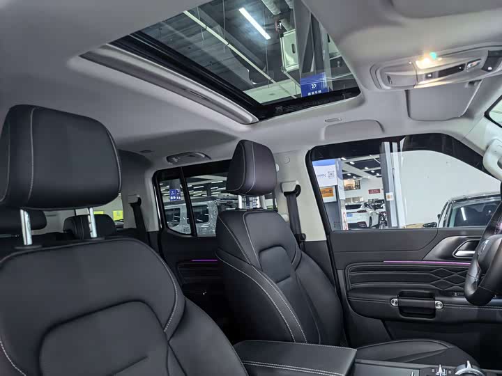 Фото 9 - Tank 300 Hybrid