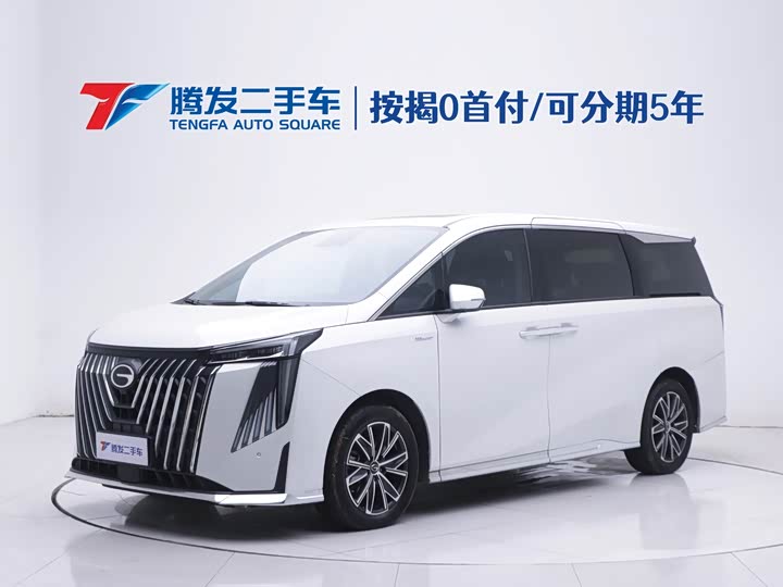 Фото 1 - GAC Trumpchi M8