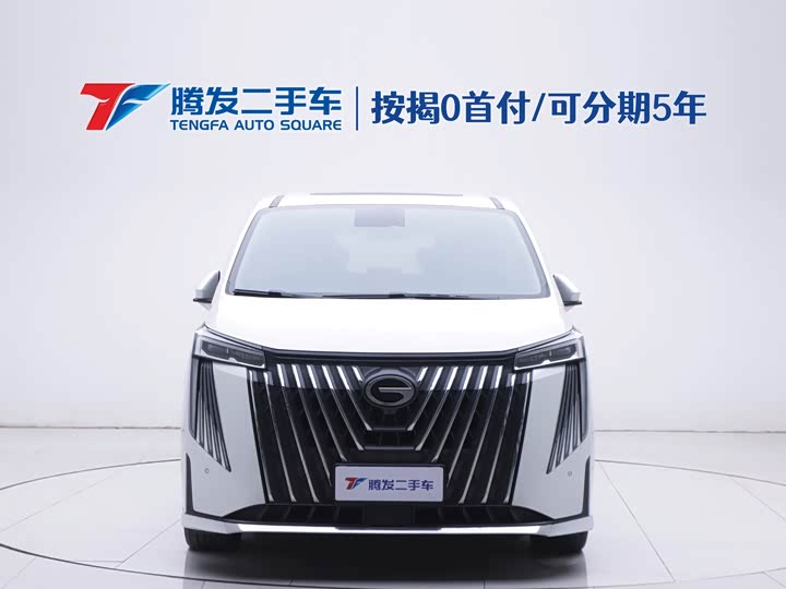 Фото 2 - GAC Trumpchi M8