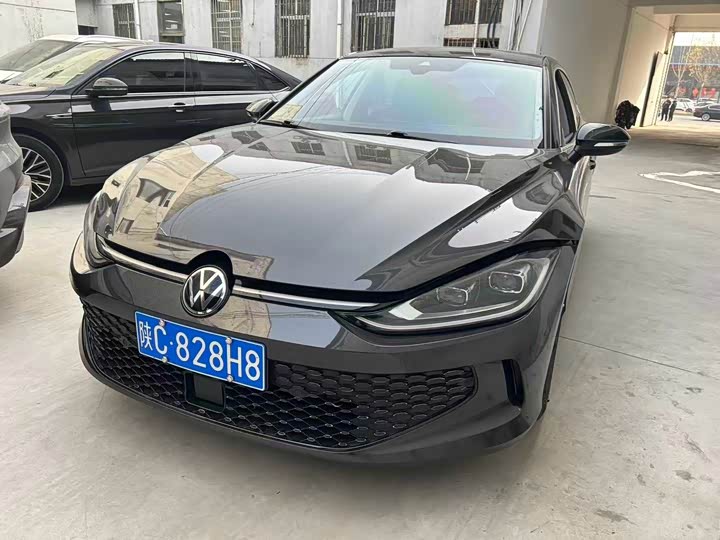 Фото 8 - Volkswagen Lamando L