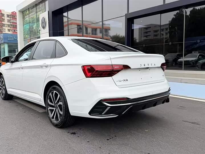 Фото 8 - Jetta VA7