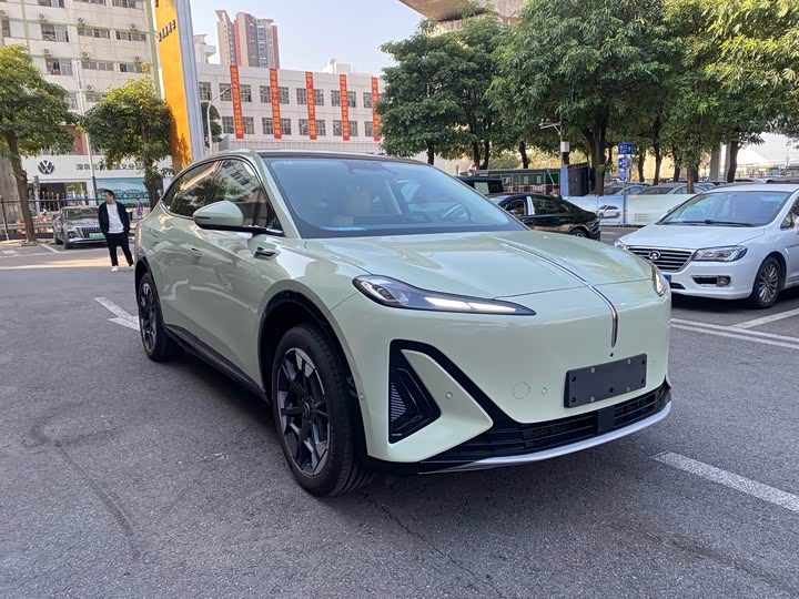 Фото 3 - Hongqi EHS5 (Tiangong 06)