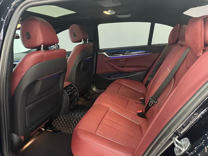 Фото 7 - BMW 5 Series