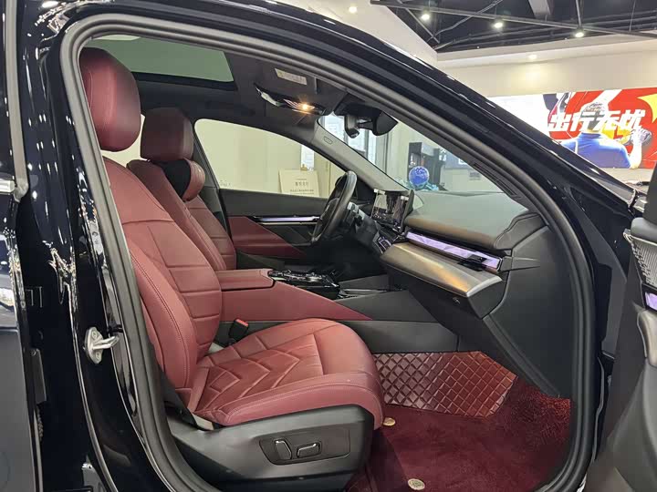 Фото 8 - BMW 5 Series