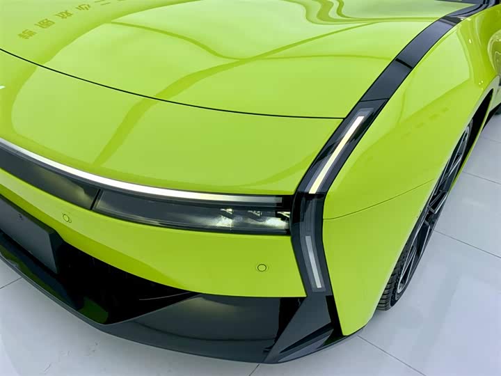 Фото 6 - XPeng P7