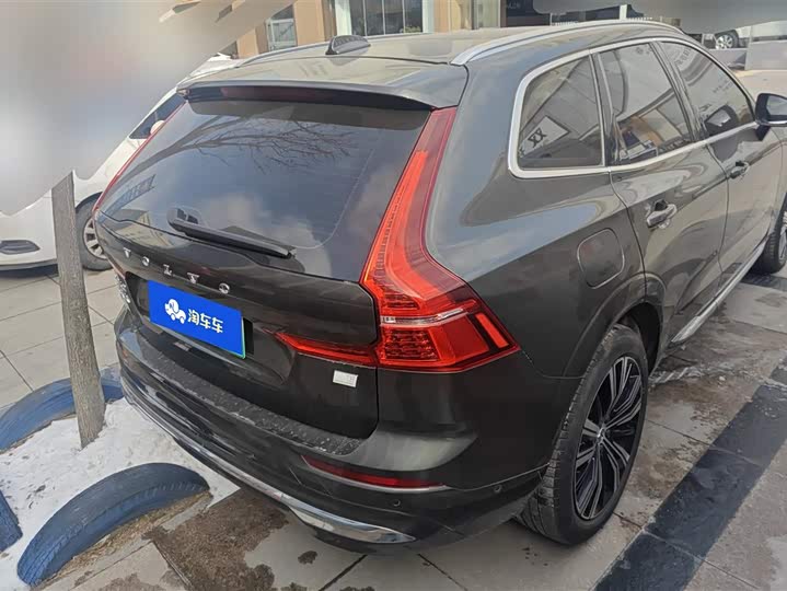 Фото 3 - Volvo XC60 Hybrid