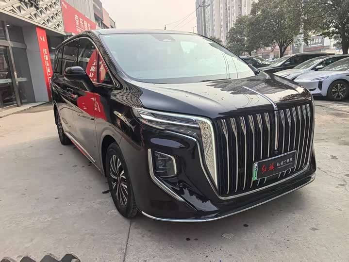 Фото 2 - Hongqi HQ9 Hybrid