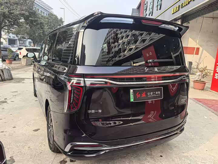 Фото 6 - Hongqi HQ9 Hybrid
