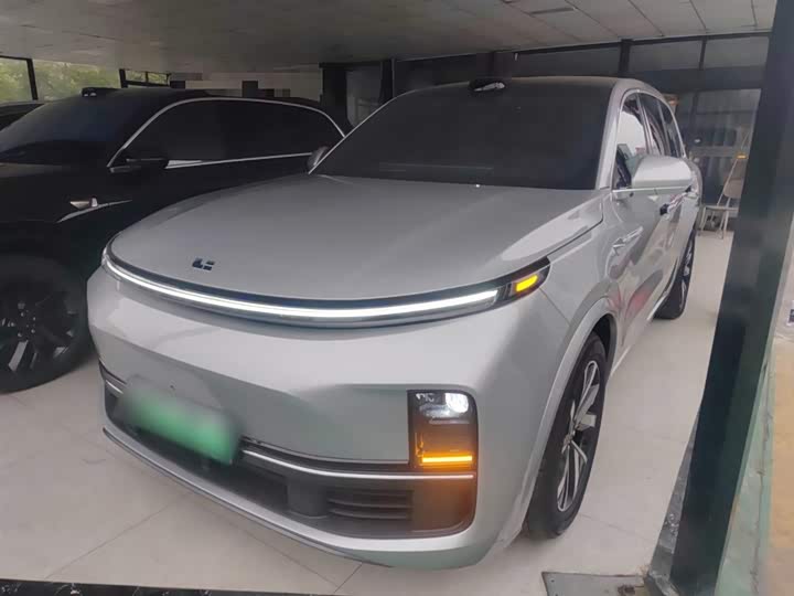 Фото 2 - LiXiang L8