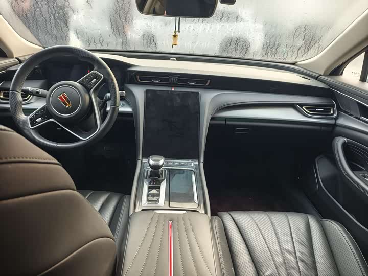 Фото 6 - Hongqi H5