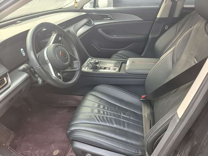 Фото 7 - Hongqi H5