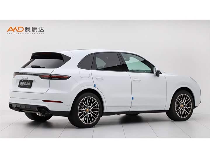 Фото 3 - Porsche Cayenne