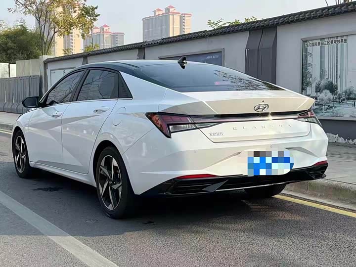 Фото 7 - Hyundai Elantra N line