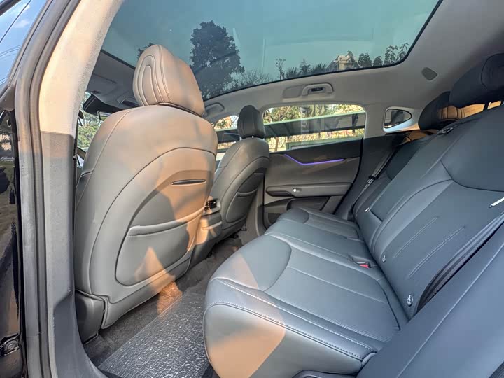 Фото 8 - XPeng G6